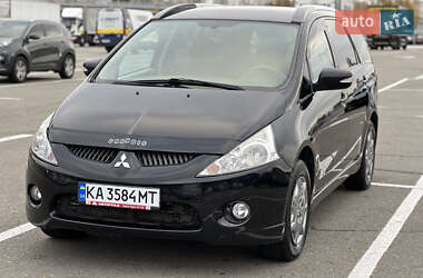 Минивэн Mitsubishi Grandis 2008 в Киеве