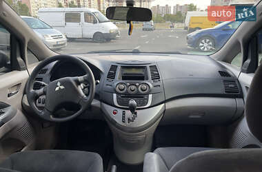 Мінівен Mitsubishi Grandis 2008 в Києві