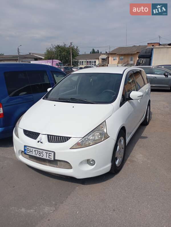 Мінівен Mitsubishi Grandis 2008 в Вінниці