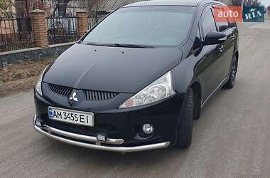 Минивэн Mitsubishi Grandis 2008 в Малине