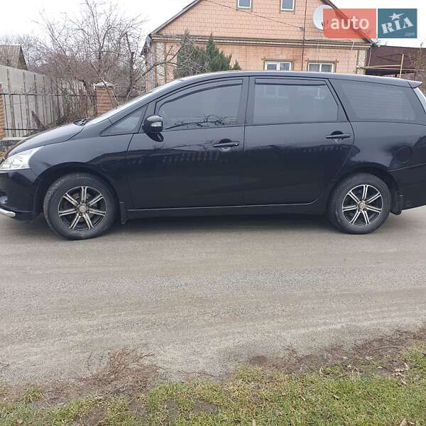 Мінівен Mitsubishi Grandis 2008 в Малині