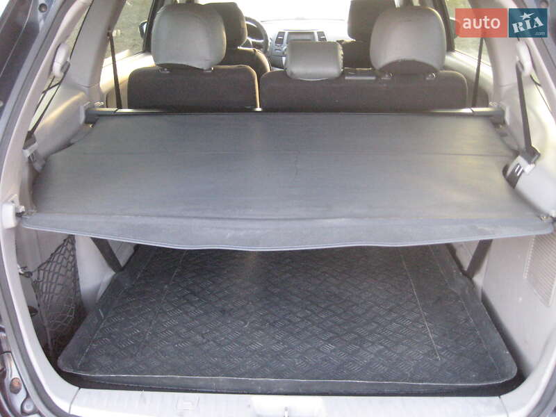 Минивэн Mitsubishi Grandis 2008 в Ивано-Франковске