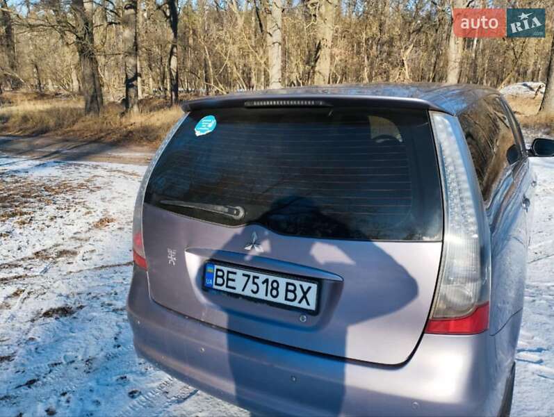 Минивэн Mitsubishi Grandis 2006 в Черкассах
