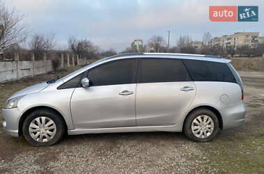 Минивэн Mitsubishi Grandis 2007 в 