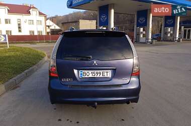 Минивэн Mitsubishi Grandis 2006 в Кременце