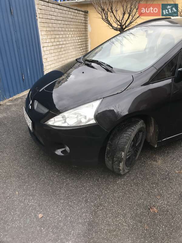 Минивэн Mitsubishi Grandis 2008 в Виннице