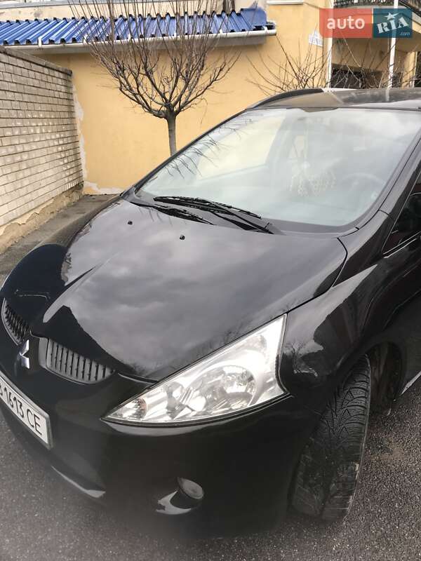 Минивэн Mitsubishi Grandis 2008 в Виннице