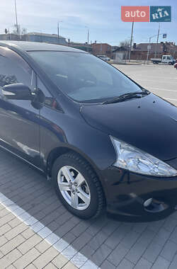 Мінівен Mitsubishi Grandis 2007 в 