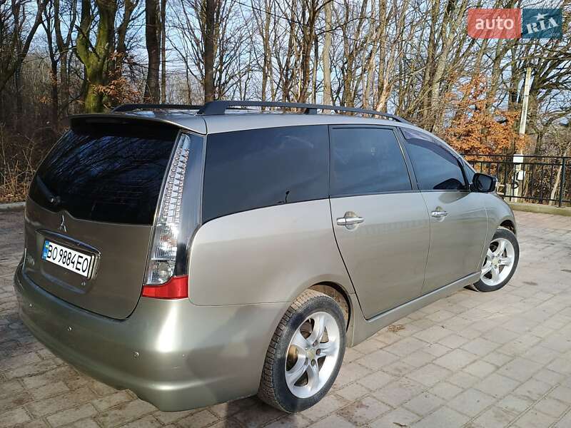 Минивэн Mitsubishi Grandis 2007 в Тернополе