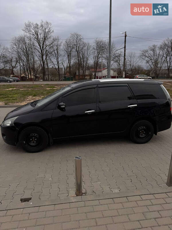 Минивэн Mitsubishi Grandis 2008 в Житомире фото 5 Минивэн Mitsubishi Grandis 2008 в Житомире