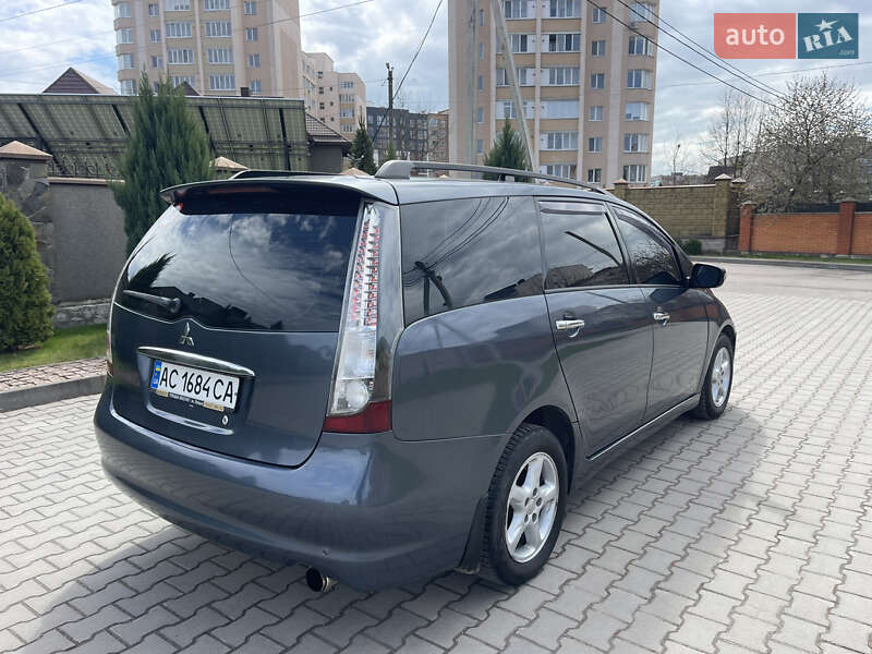 Мінівен Mitsubishi Grandis 2006 в Луцьку