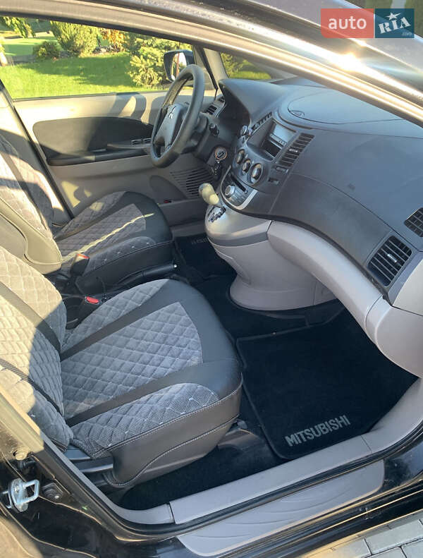 Минивэн Mitsubishi Grandis 2008 в Одессе