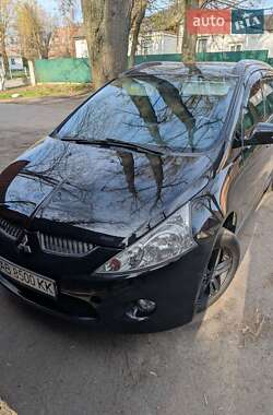 Минивэн Mitsubishi Grandis 2008 в Гайсине