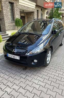 Минивэн Mitsubishi Grandis 2006 в Киеве