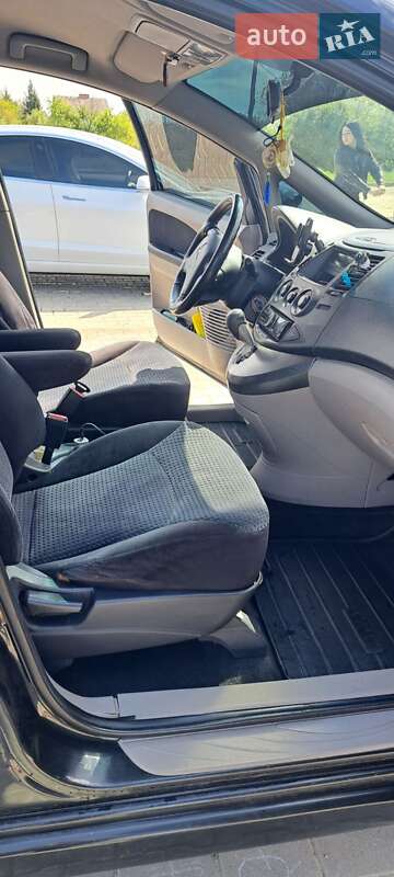 Минивэн Mitsubishi Grandis 2006 в Дрогобыче