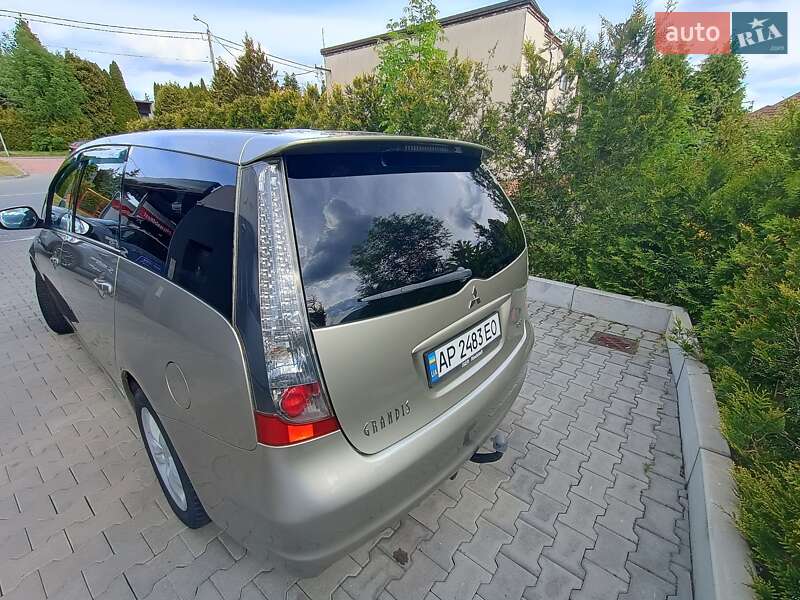 Минивэн Mitsubishi Grandis 2006 в Львове фото 13 Минивэн Mitsubishi Grandis 2006 в Львове