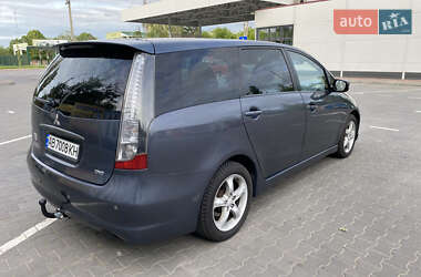 Мінівен Mitsubishi Grandis 2007 в 
