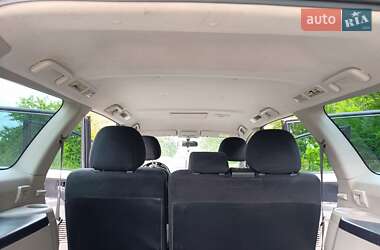 Минивэн Mitsubishi Grandis 2008 в 