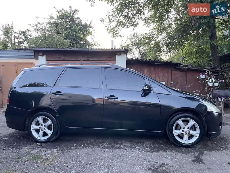 Мінівен Mitsubishi Grandis 2005 в Чернівцях
