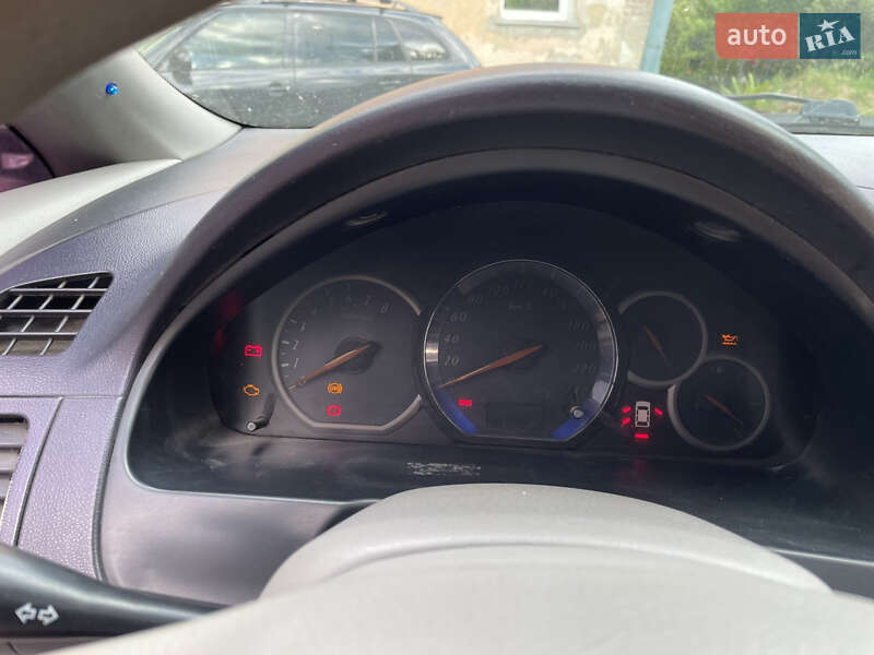 Мінівен Mitsubishi Grandis 2005 в Чернівцях