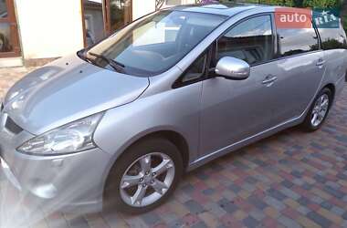 Мінівен Mitsubishi Grandis 2010 в 