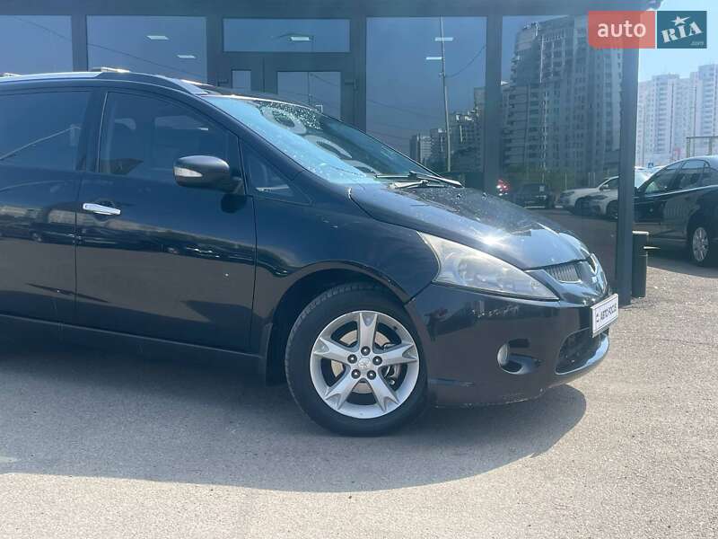Минивэн Mitsubishi Grandis 2008 в Киеве
