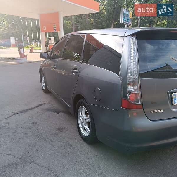Минивэн Mitsubishi Grandis 2008 в Виннице