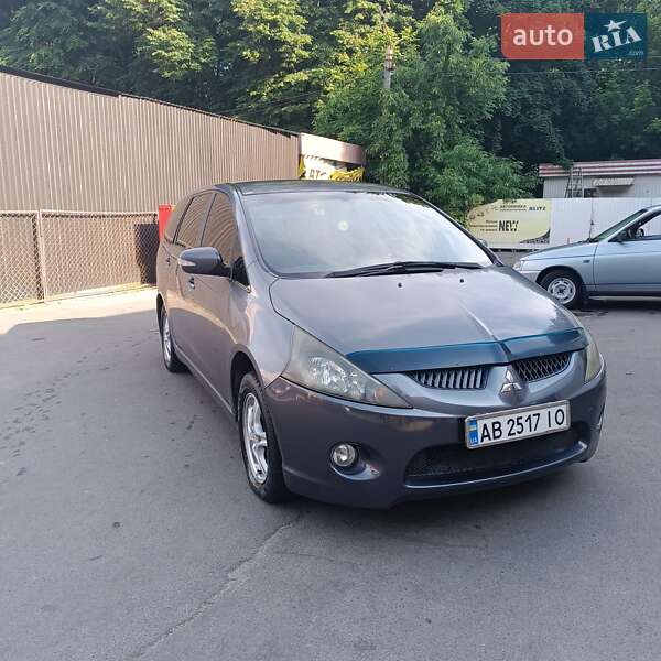 Минивэн Mitsubishi Grandis 2008 в Виннице