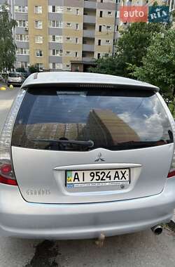 Мінівен Mitsubishi Grandis 2006 в 
