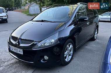 Минивэн Mitsubishi Grandis 2007 в Киеве