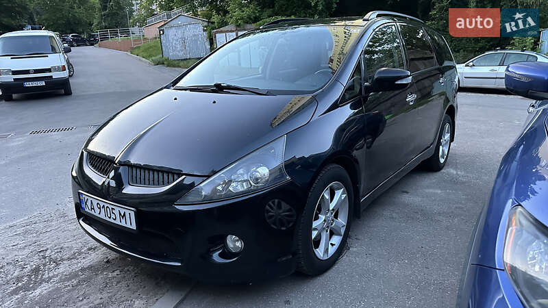 Минивэн Mitsubishi Grandis 2007 в Киеве