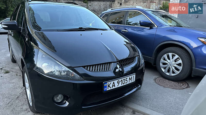 Минивэн Mitsubishi Grandis 2007 в Киеве