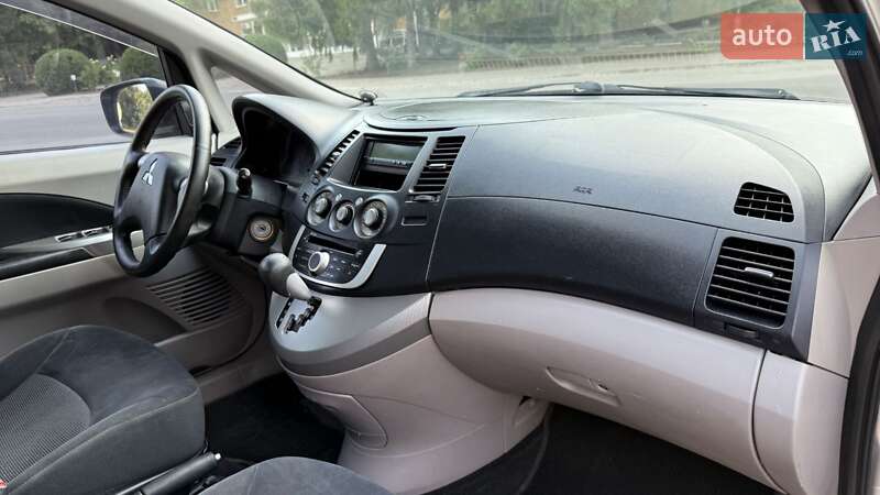 Минивэн Mitsubishi Grandis 2010 в Желтых Водах
