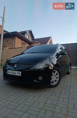 Мінівен Mitsubishi Grandis 2005 в Краматорську