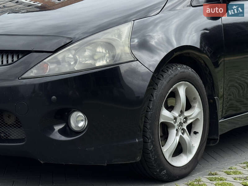 Минивэн Mitsubishi Grandis 2007 в Луцке