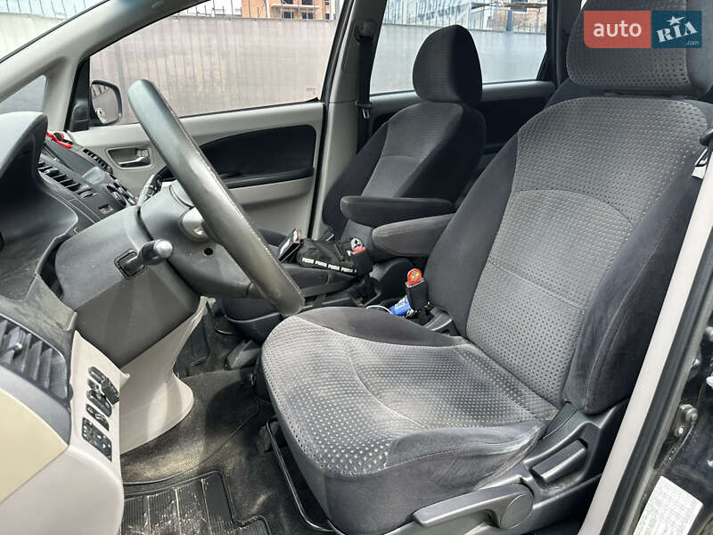 Минивэн Mitsubishi Grandis 2007 в Луцке