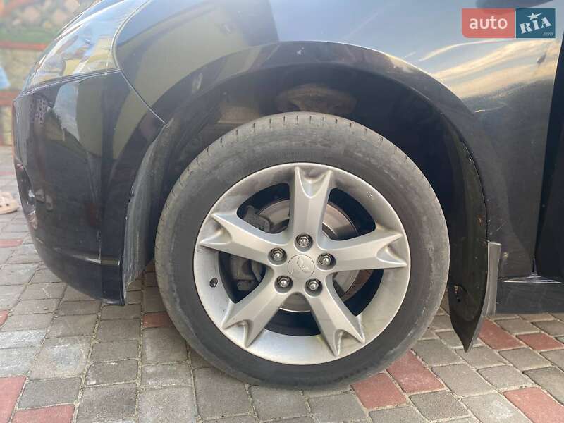 Минивэн Mitsubishi Grandis 2008 в Львове