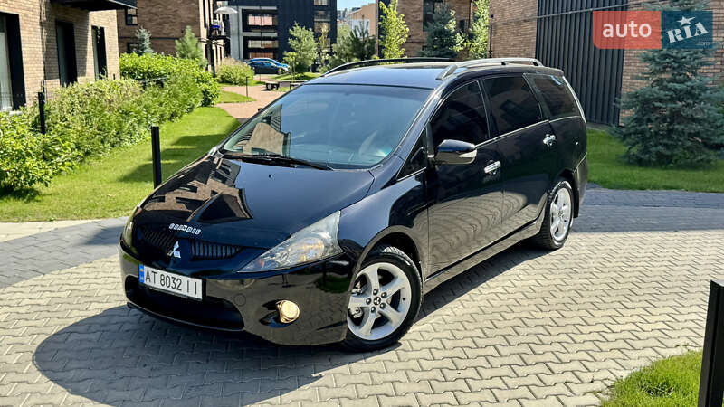 Мінівен Mitsubishi Grandis 2007 в Івано-Франківську