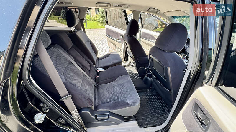 Мінівен Mitsubishi Grandis 2007 в Івано-Франківську