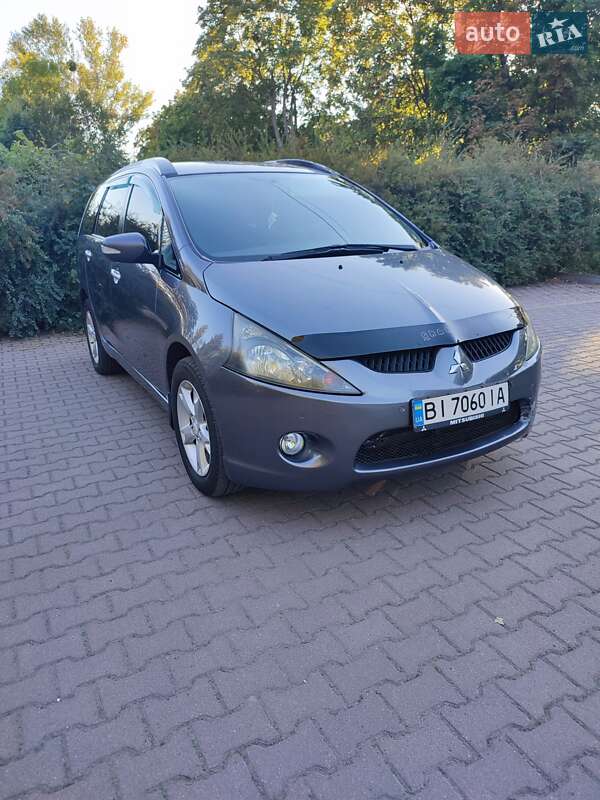 Mitsubishi Grandis 2008