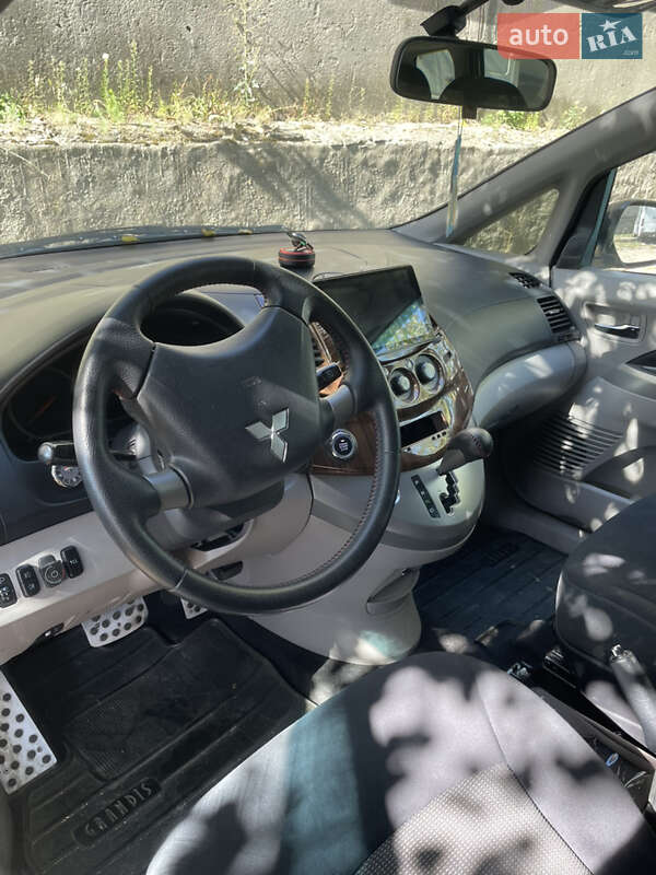 Мінівен Mitsubishi Grandis 2008 в Кропивницькому фото 11 Мінівен Mitsubishi Grandis 2008 в Кропивницькому