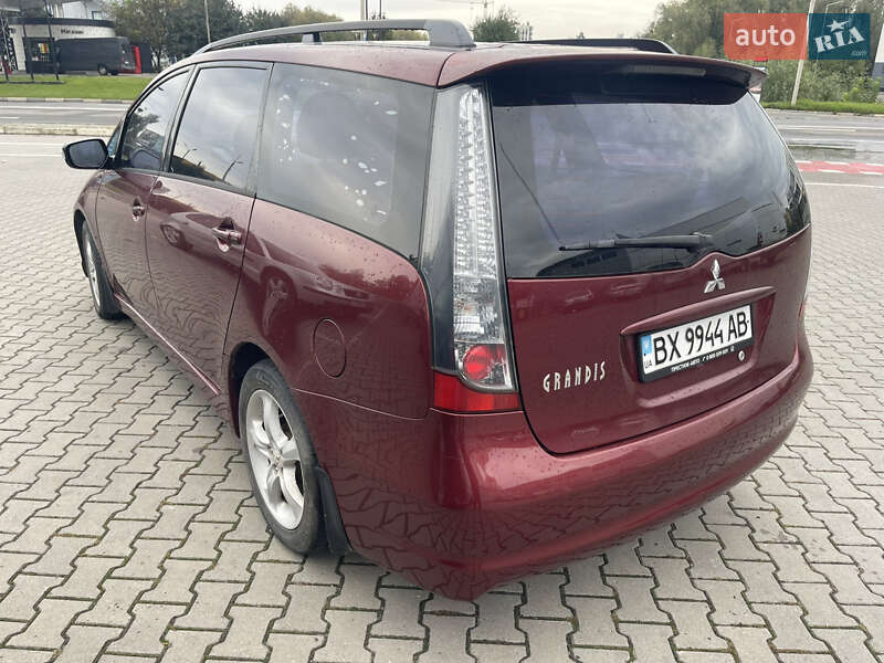 Мінівен Mitsubishi Grandis 2005 в Хмельницькому фото 3 Мінівен Mitsubishi Grandis 2005 в Хмельницькому