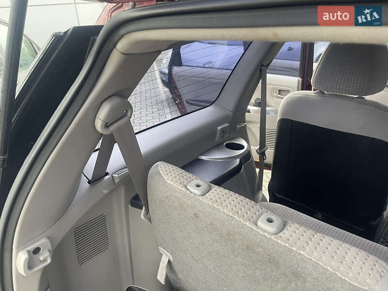 Мінівен Mitsubishi Grandis 2005 в Хмельницькому фото 18 Мінівен Mitsubishi Grandis 2005 в Хмельницькому