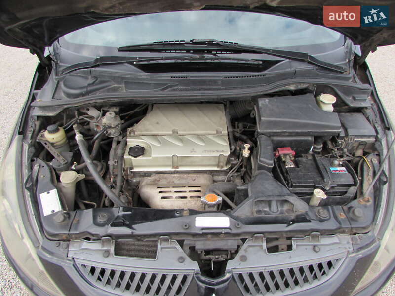 Минивэн Mitsubishi Grandis 2007 в Кропивницком фото 30 Минивэн Mitsubishi Grandis 2007 в Кропивницком