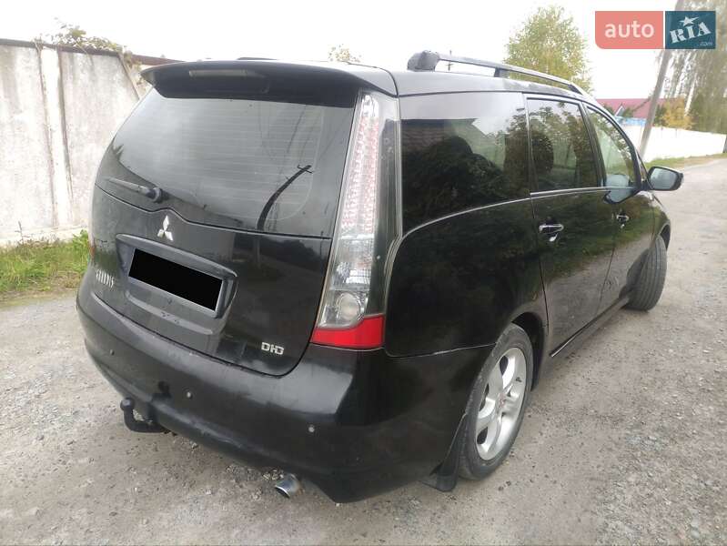 Минивэн Mitsubishi Grandis 2005 в Звягеле фото 4 Минивэн Mitsubishi Grandis 2005 в Звягеле