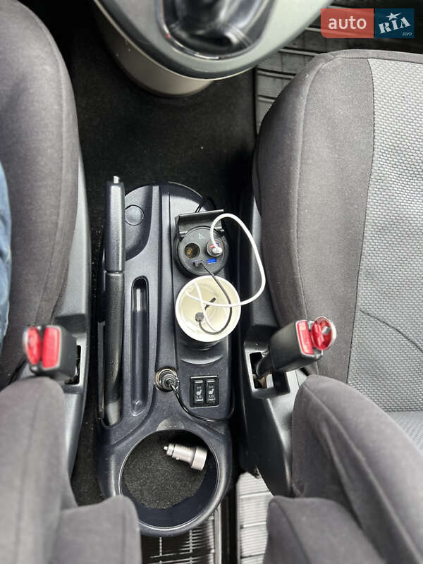 Мінівен Mitsubishi Grandis 2008 в Чернівцях