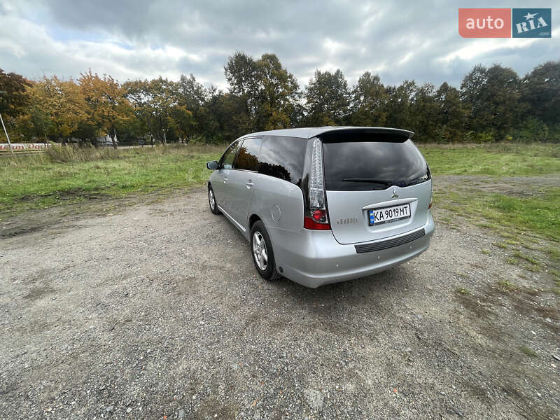 Минивэн Mitsubishi Grandis 2004 в Киеве фото 9 Минивэн Mitsubishi Grandis 2004 в Киеве