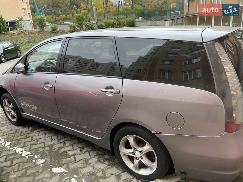 Мінівен Mitsubishi Grandis 2006 в Хмельницькому фото 2 Мінівен Mitsubishi Grandis 2006 в Хмельницькому