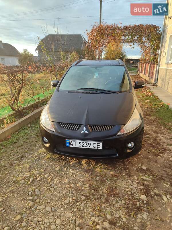 Минивэн Mitsubishi Grandis 2007 в Калуше