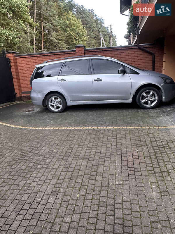Мінівен Mitsubishi Grandis 2004 в Львові фото 3 Мінівен Mitsubishi Grandis 2004 в Львові